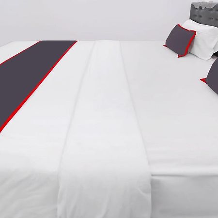 Collection O 92739 Hotel Pintu Besar Джакарта Экстерьер фото