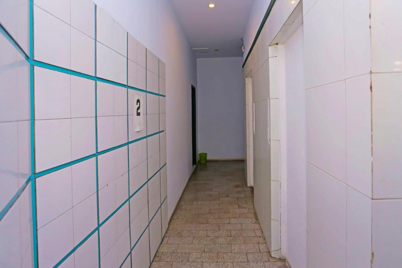 Collection O 92739 Hotel Pintu Besar Джакарта Экстерьер фото