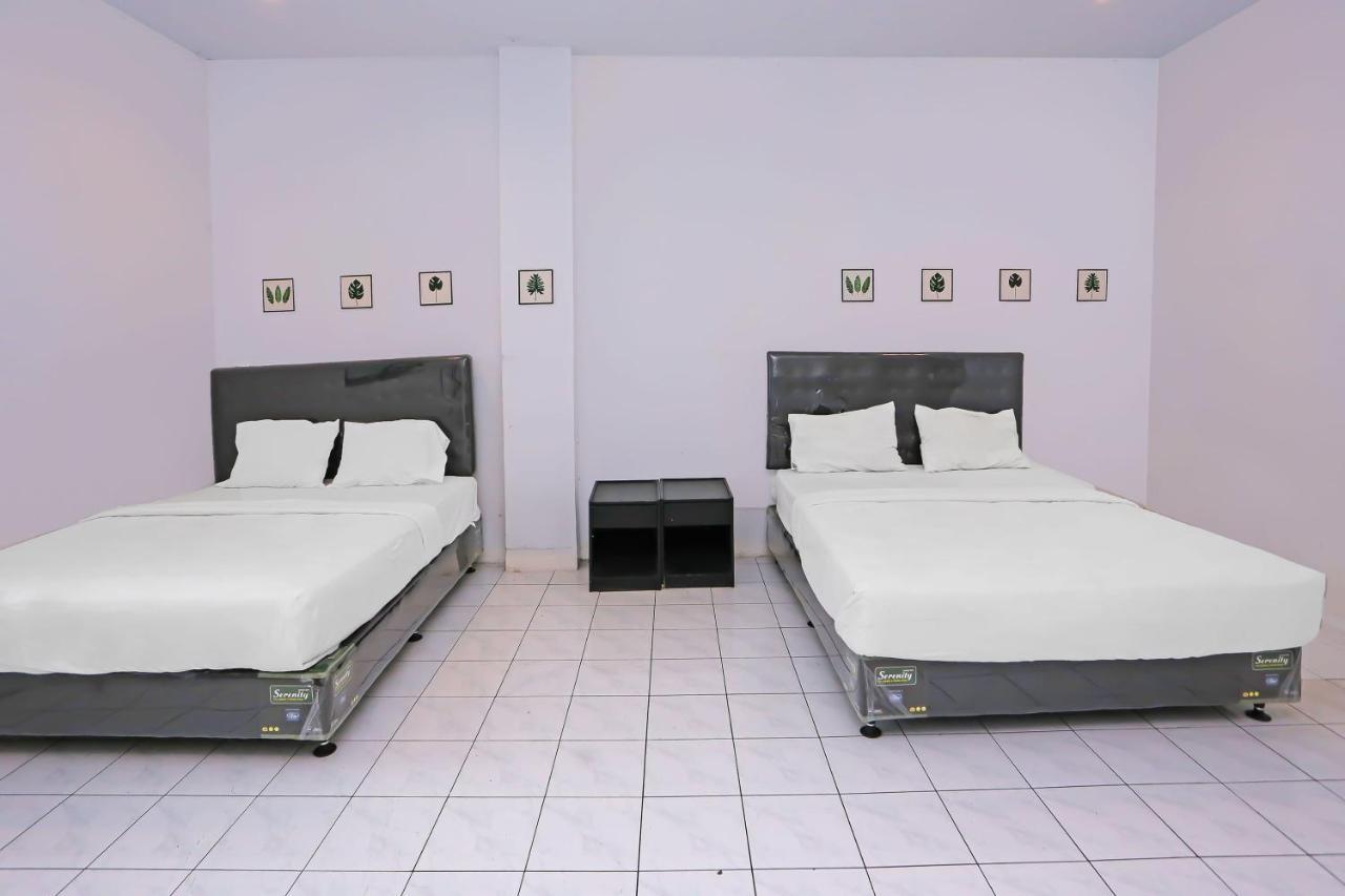Collection O 92739 Hotel Pintu Besar Джакарта Экстерьер фото